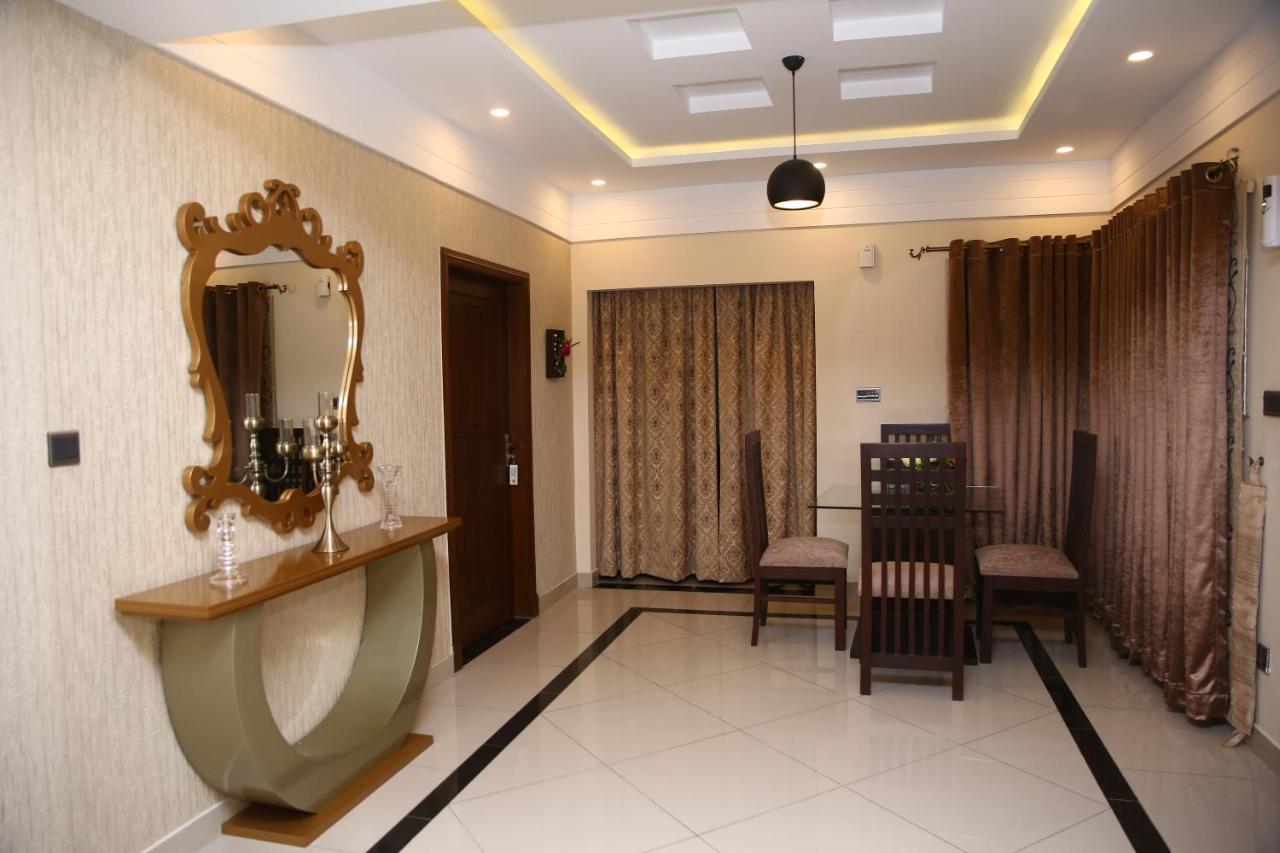 Safari Club 4 Hotel Rawalpindi Exterior photo